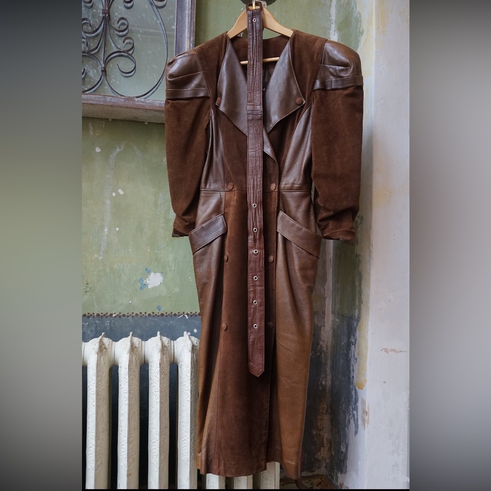 1980s Vintage Rich Brown Suede and Leather Statement Dress with Pockets - Picture 5 of 7